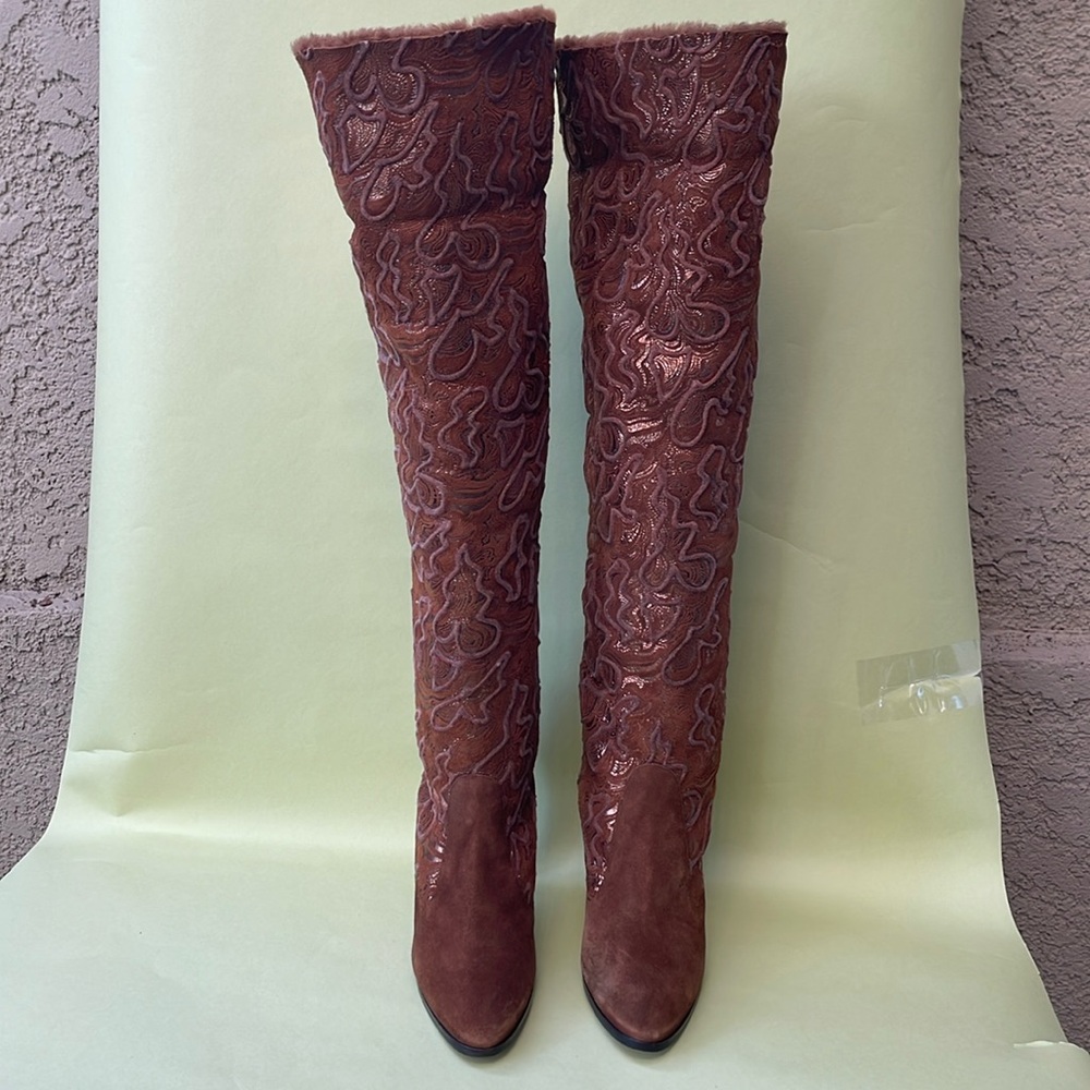 Vintage orange/brown Manolo Blahnik over the knee leather boots in original box - Picture 12 of 17